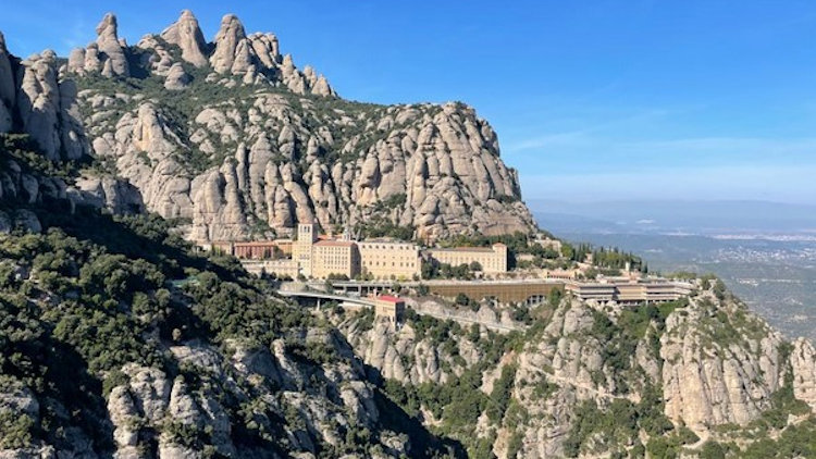 Up to the Mountains: 6 Tips for Hiking Trails in Spain  