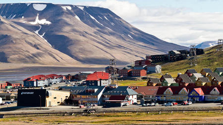 Gourmet Dining in the Arctic: Fine Cuisine in Svalbard