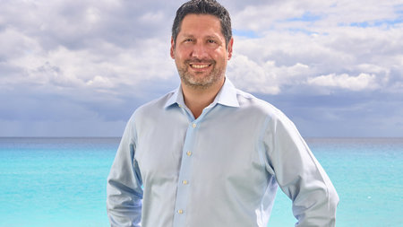 Exclusive Interview with Alejandro Larrondo: Inside Hilton Cancún Mar Caribe All-Inclusive Resort