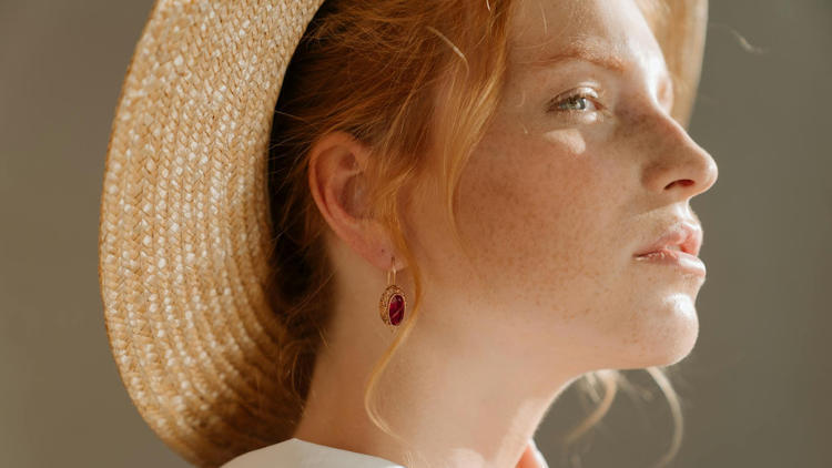 How to Maintain Your Glow With the Right Pre-Travel Beauty Routine
