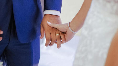 Crisp & Classy: 5 Wedding Suit Colors Grooms Should Consider