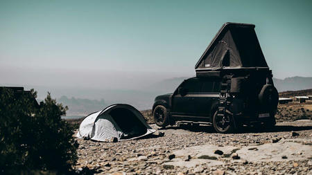 Elevated Escapes: Redefining On-Vehicle Sleeping for the Luxury Explorer